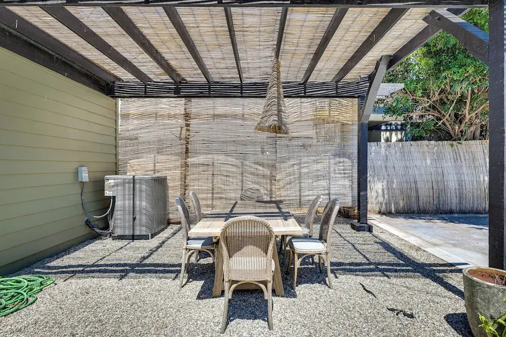 Hawthorne Home w/ Covered Patio & Basketball Court