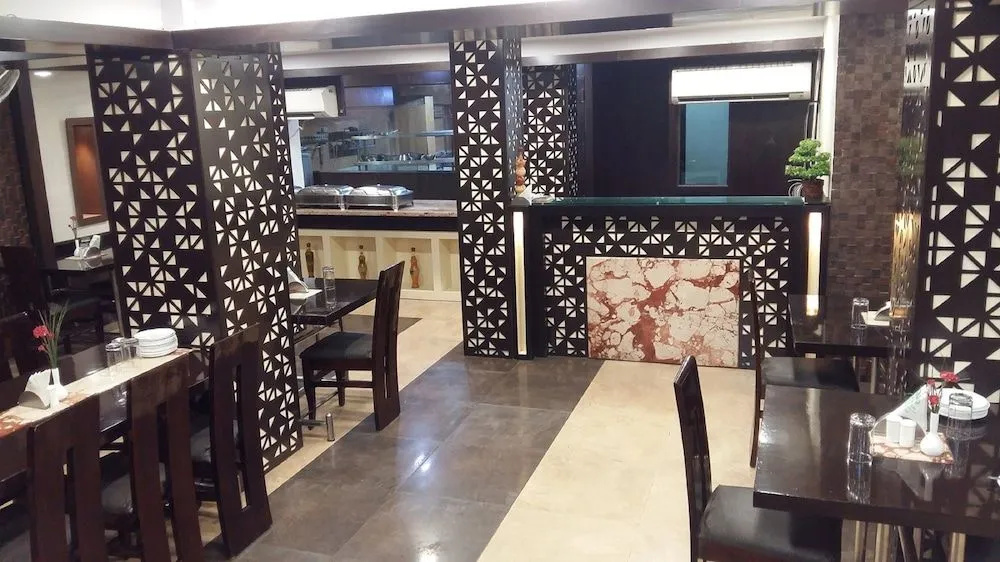 Hotel Rahul