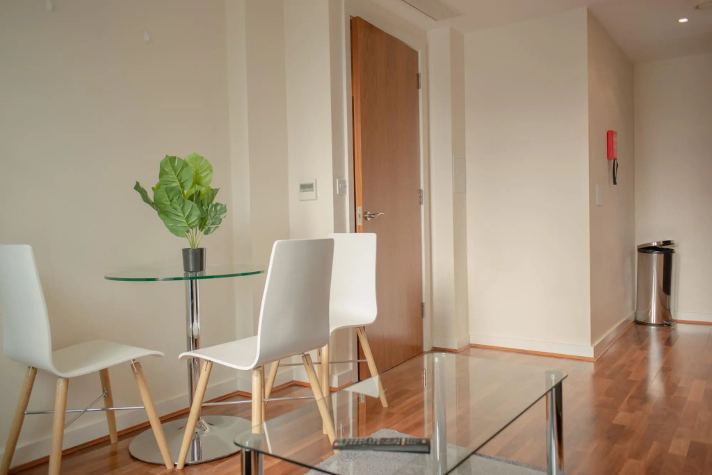 Comfy One Bedroom Apartment in City of London