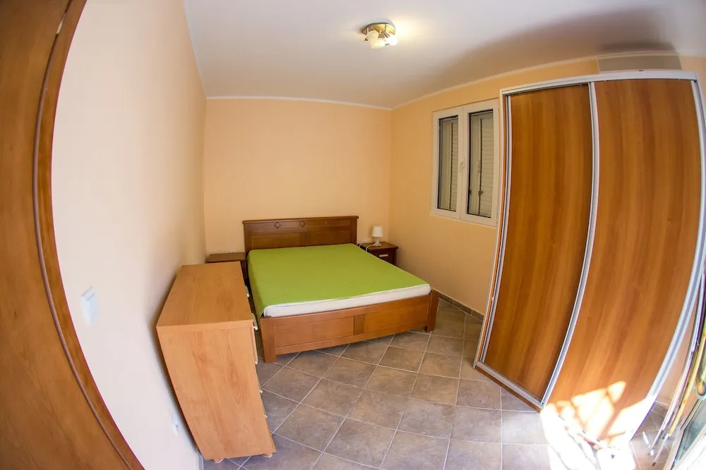 Lira Apartment