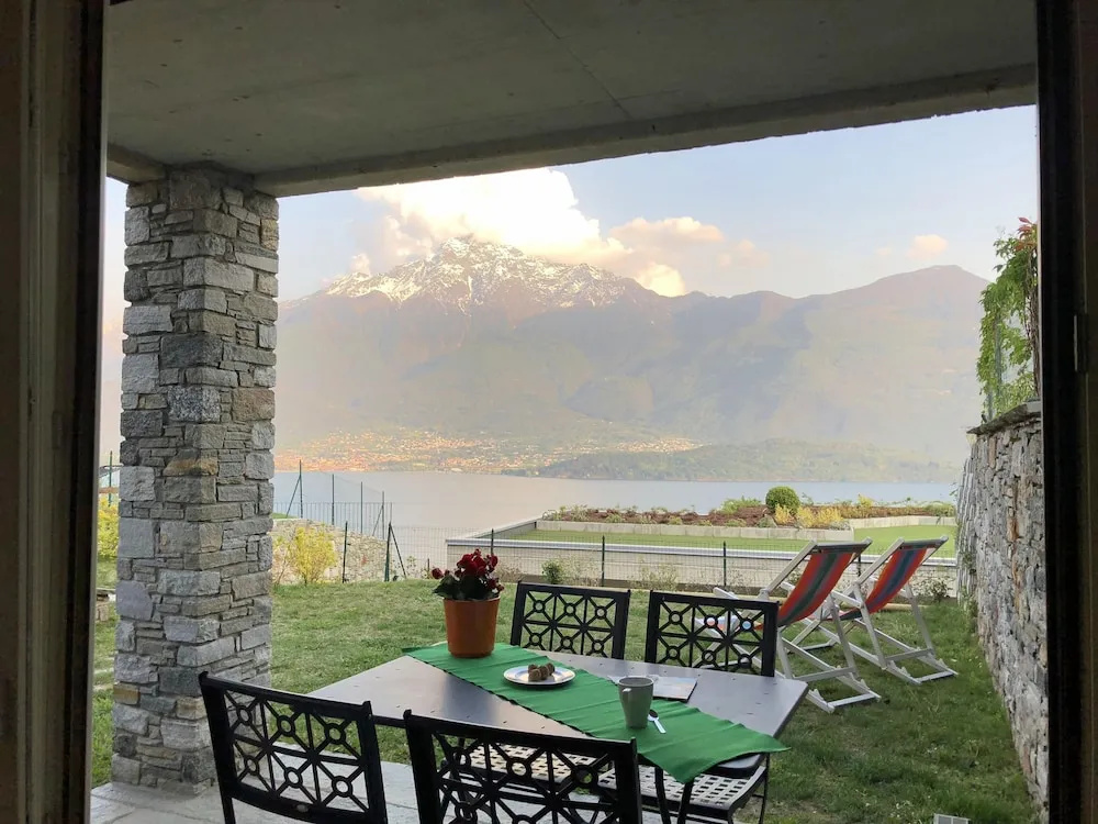 La Collinetta Lake View