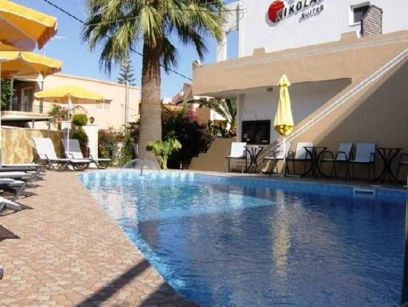 Nikolas Suites