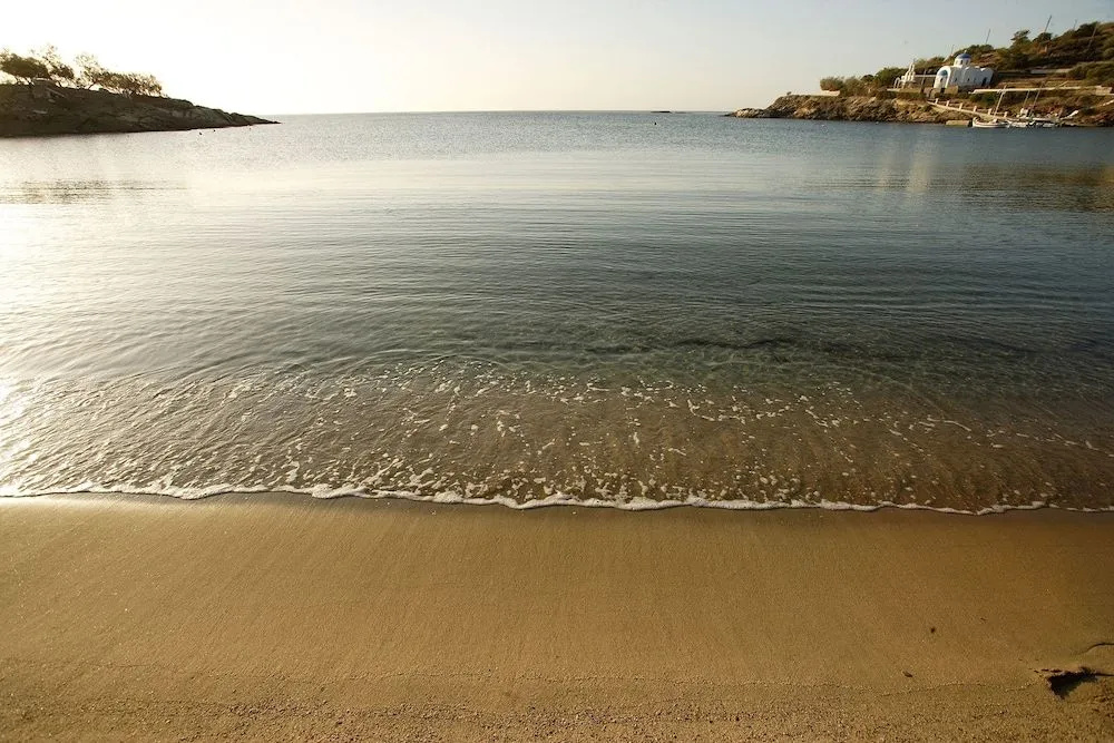 Syra Bay