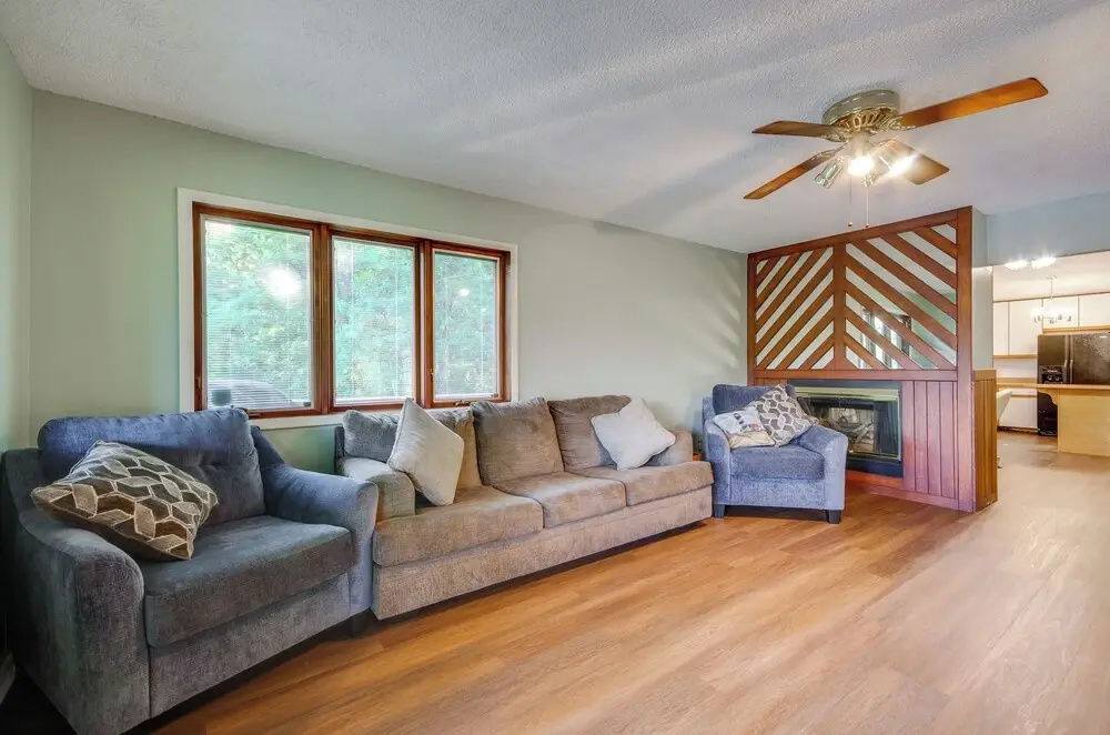 Dock & Prime Location: Lakefront Osage Beach Home