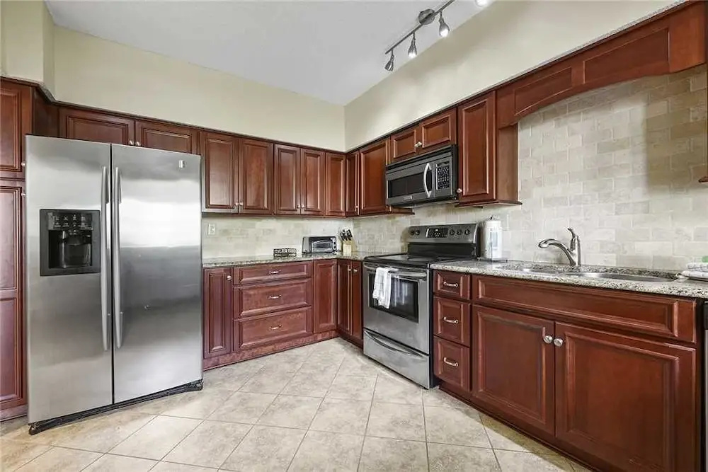 Spinnakers Reach 832 - Three Bedroom Condo
