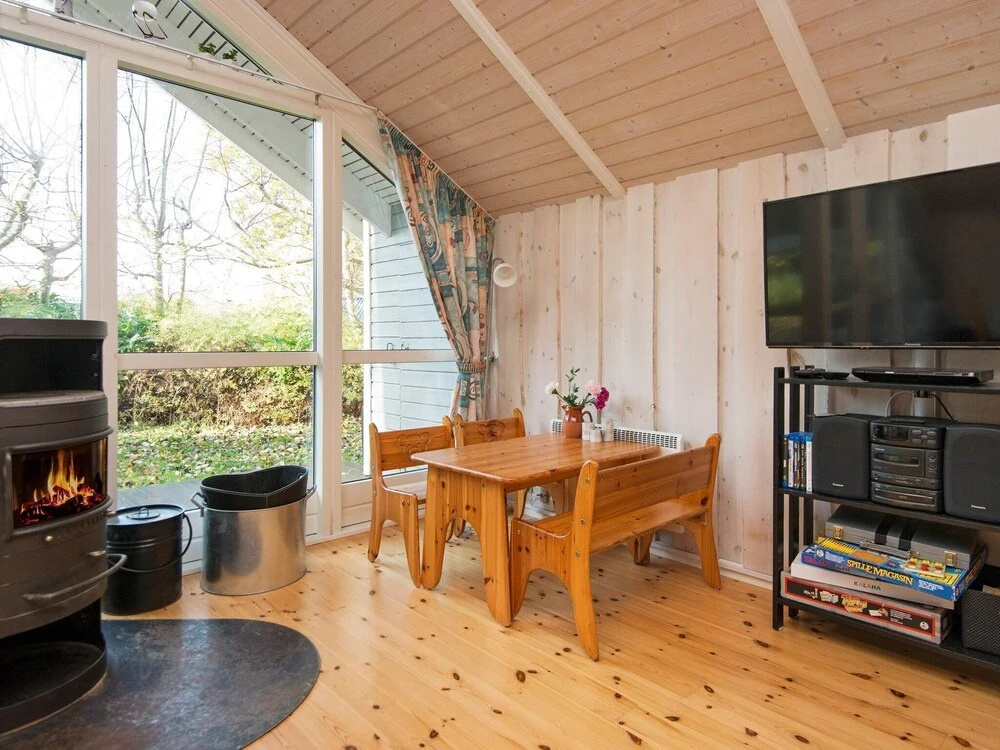 Homely Holiday Home in Juelsminde Near Sea