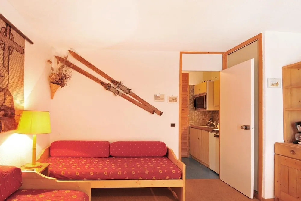 Belle Plagne Studio of 18 Mâ² for 2 People Pds023