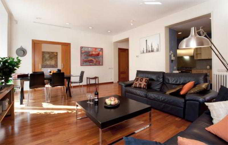 Feel Good Apartments Plaza Catalunya