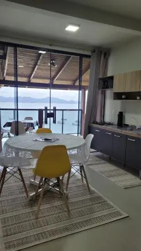Marques Home