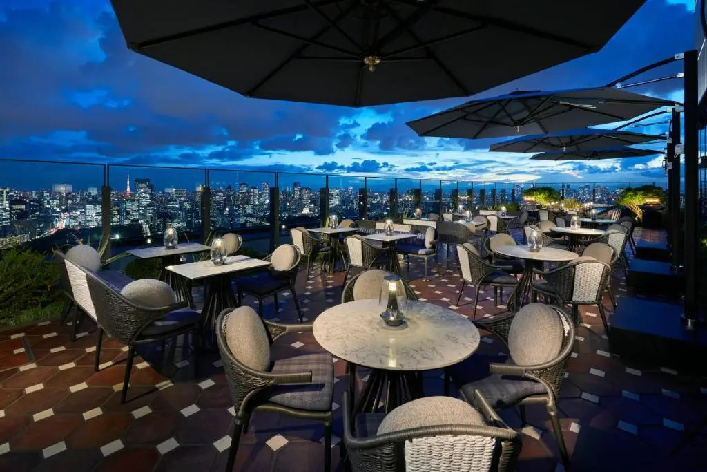 Four Seasons Hotel Tokyo at Otemachi