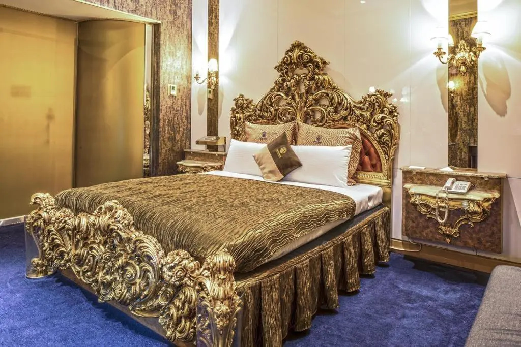 The We Hotel