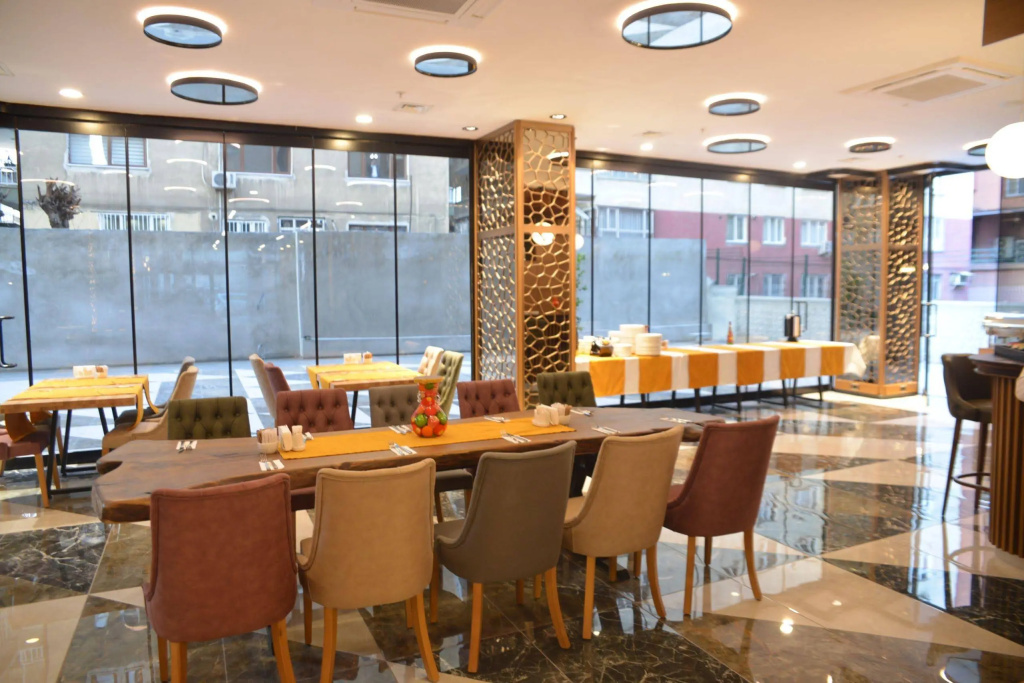 New Garden Hotel