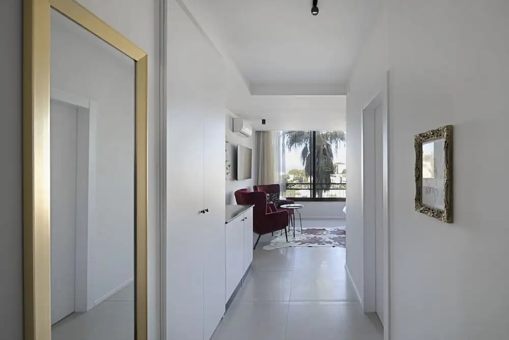 Urbanica Carmel- Apartments