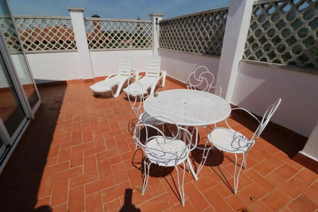 Turo 3 - Piso con Piscina comunitaria