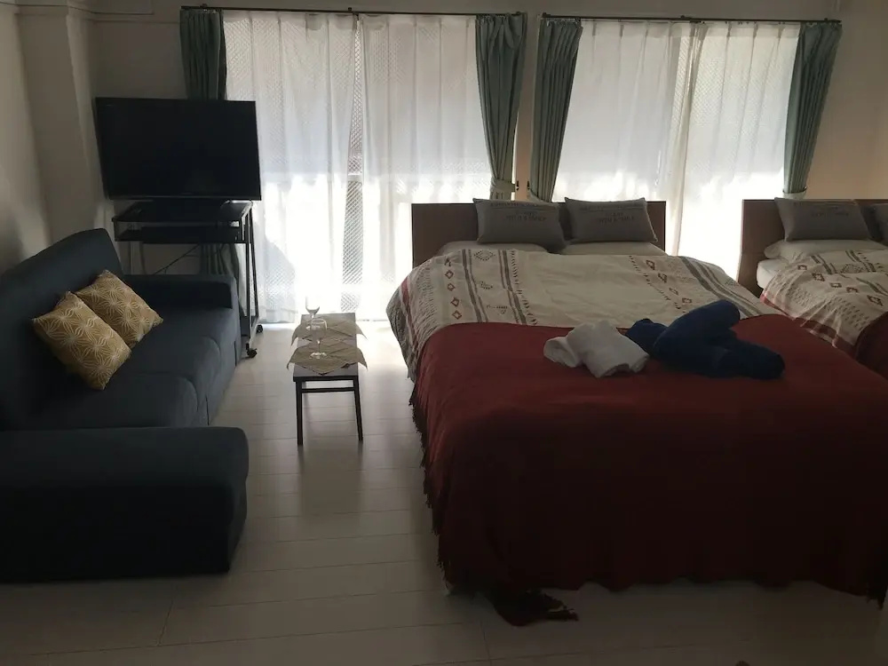 G&R House 102