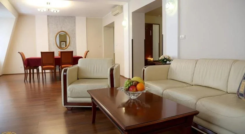 Riverside Apartments Thalia