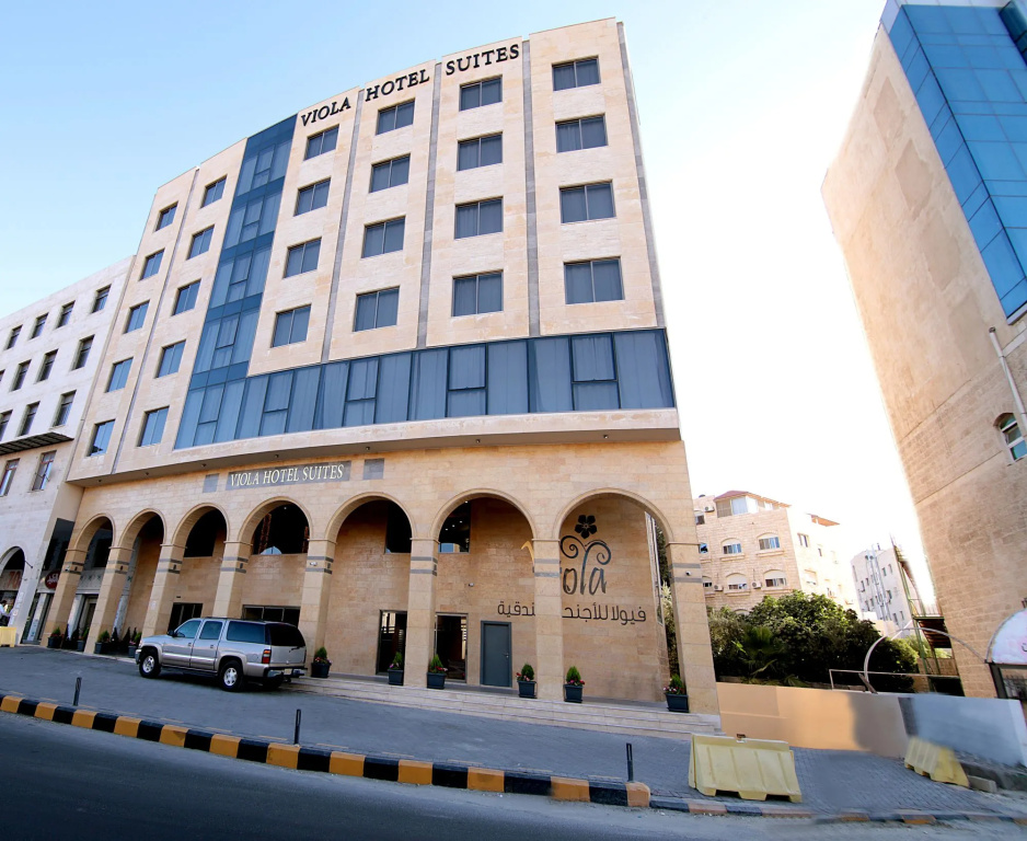 Viola Hotel Suites