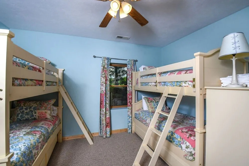 Claralea Lodge