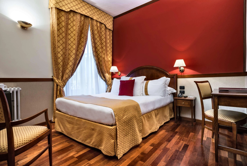 World Hotel Casati 18