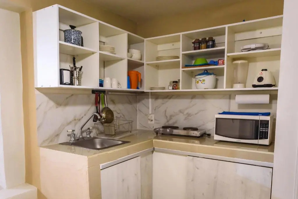 Departamento GRANDE con 2 recamaras con aire 5 camas wifi 115mb, cocina .Cochera techada, #4