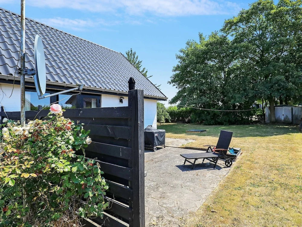 Rustic Holiday Home in Funen With Terrace