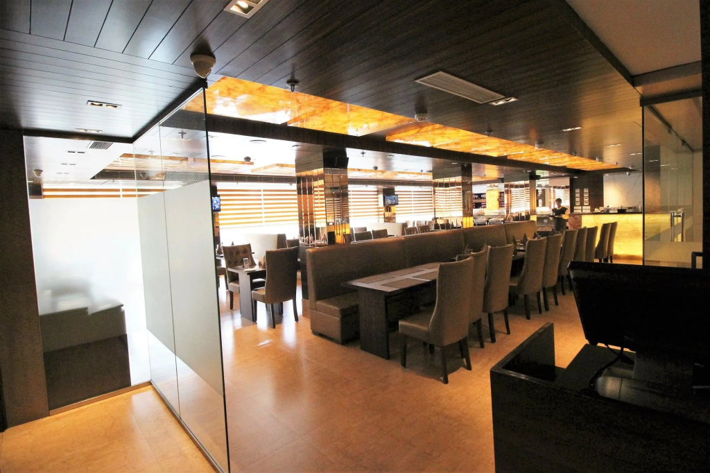 Hotel Golden Grand
