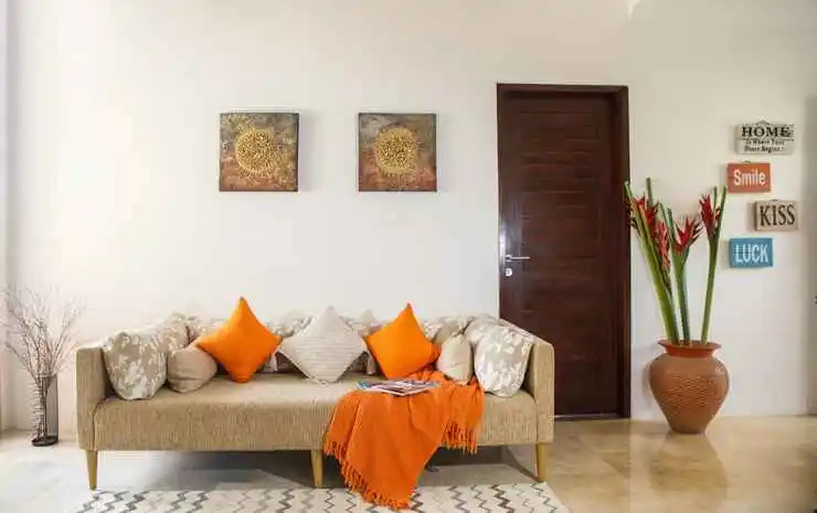 Cliffront Tropical Villa Cantik