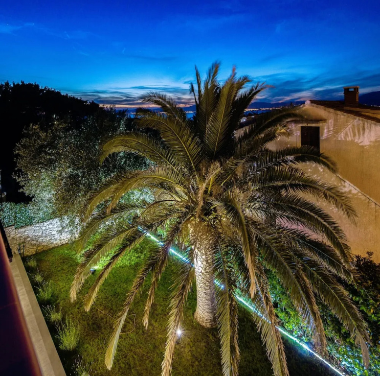 House With 3 Bedrooms in Supetar, With Wonderful sea View, Enclosed Ga
