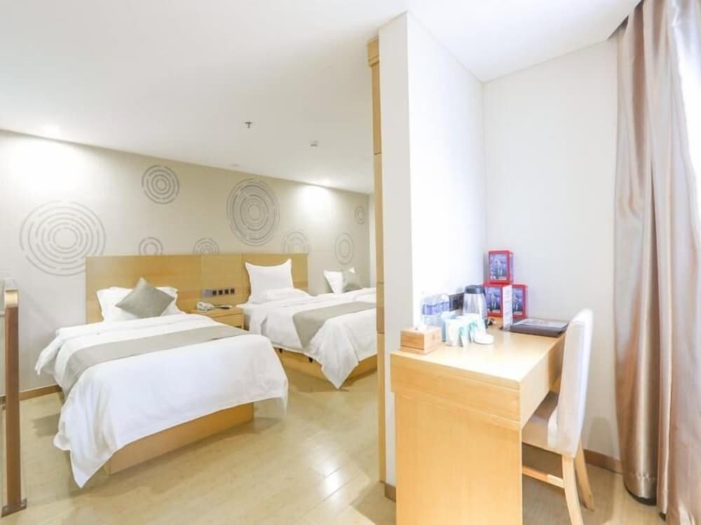 Greentree Inn Suzhou Zhangjiagang Yangshe Old Street Stadium Express Hotel