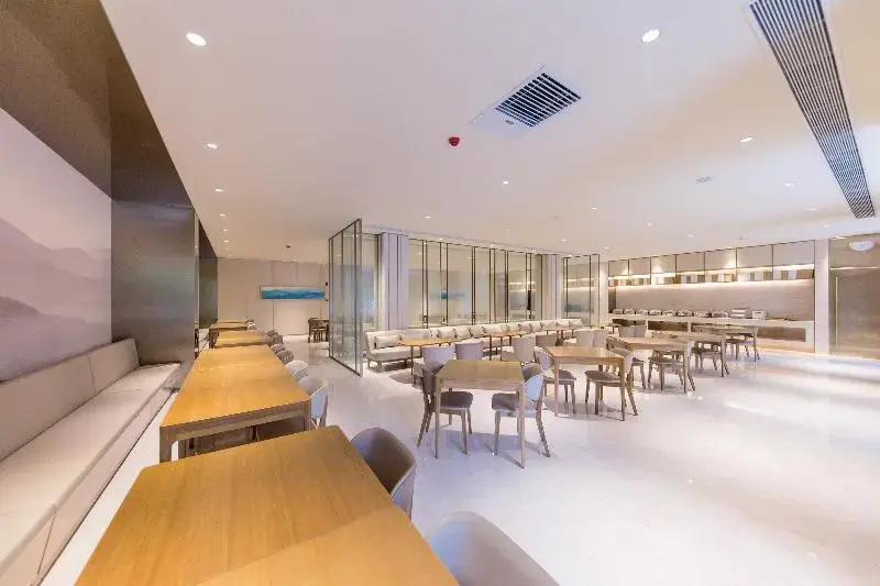 Ji Hotel (Tongzhou Yunhe Street)