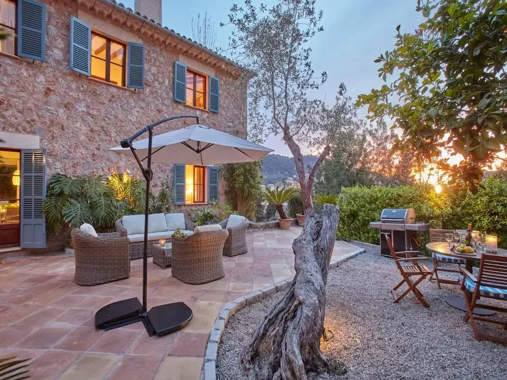 Holiday Home With Barbecue Area