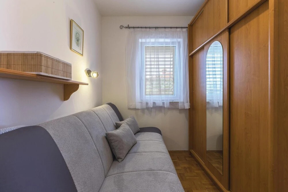 Four-Bedroom Holiday Home In Vodnjan
