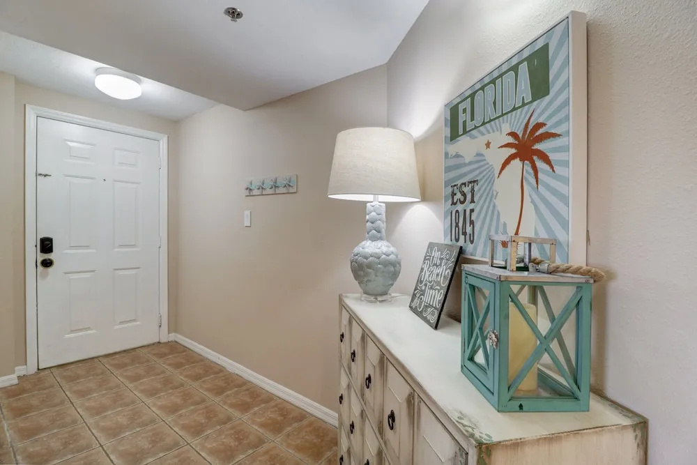 New Listing! Beachfront Perch W/ Pool & Balcony 2 Bedroom Condo