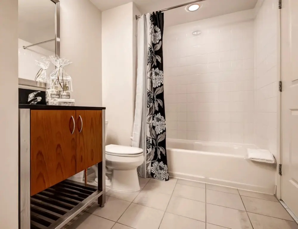 Global Luxury Suites Fenway