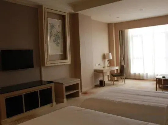 Qilu Jiudi Yujing Hotel