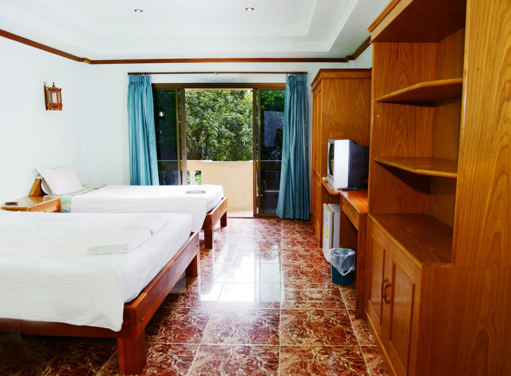 Coconut Grove Hotel Samui