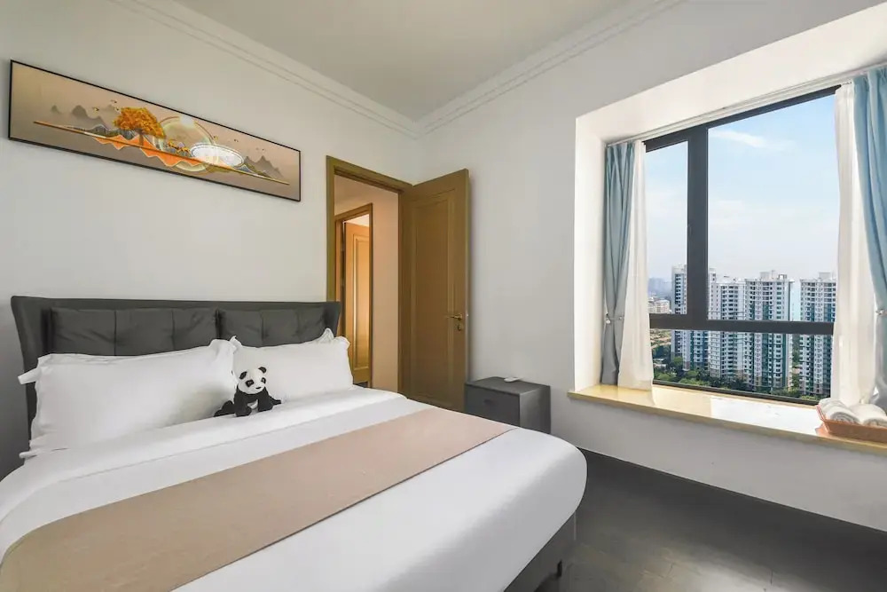 R&F Princess Cove Seine Region by Lions Bay