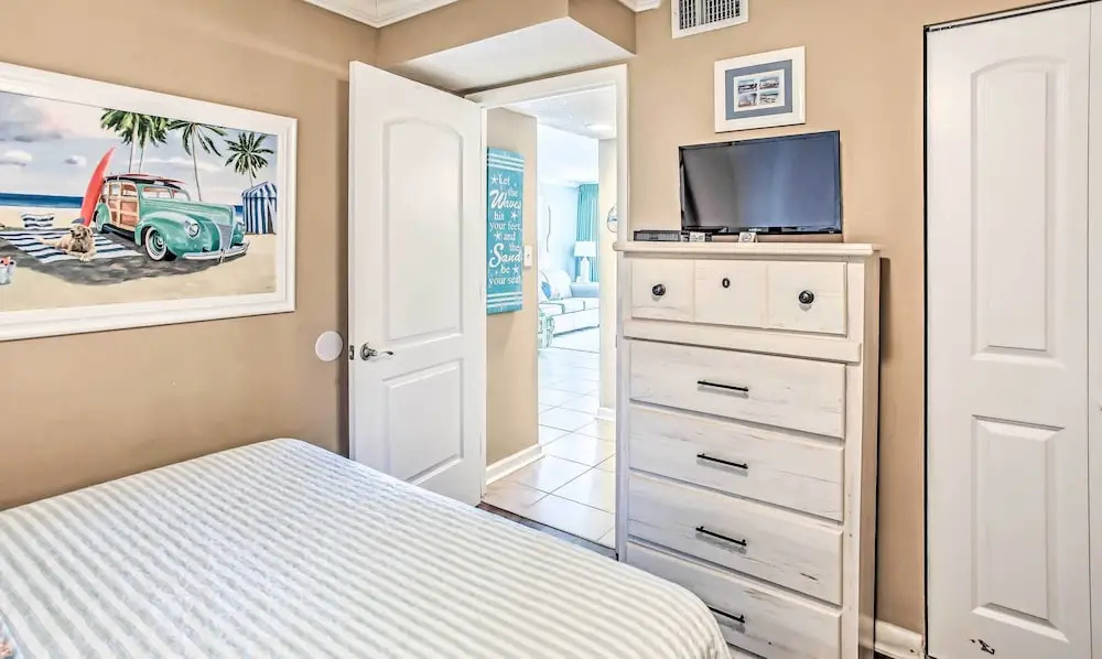 2 Mi to Golfing: Oceanfront Myrtle Beach Condo