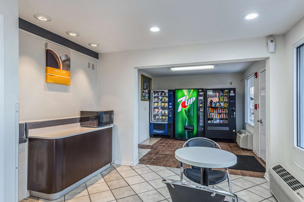 Motel 6-Mount Vernon, IL