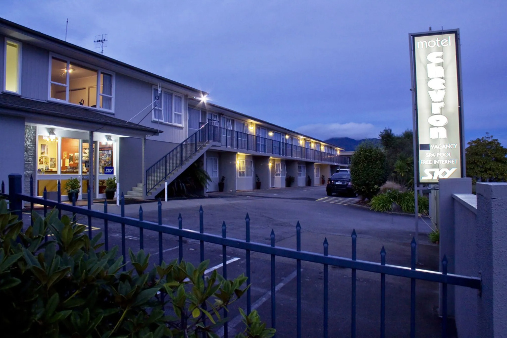 Chevron Motel