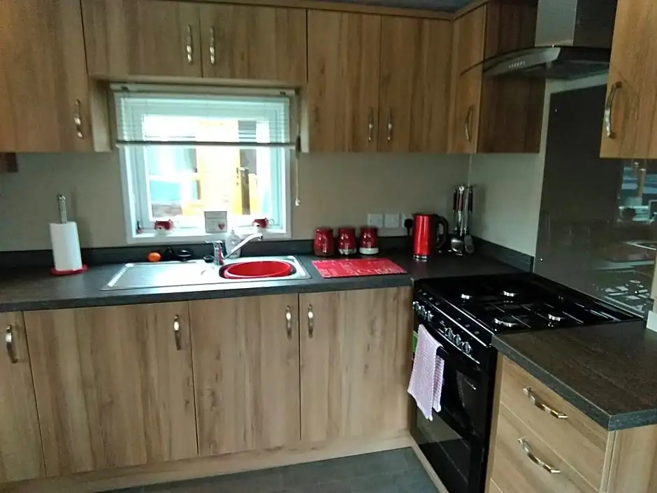 12 Burnside Lodge
