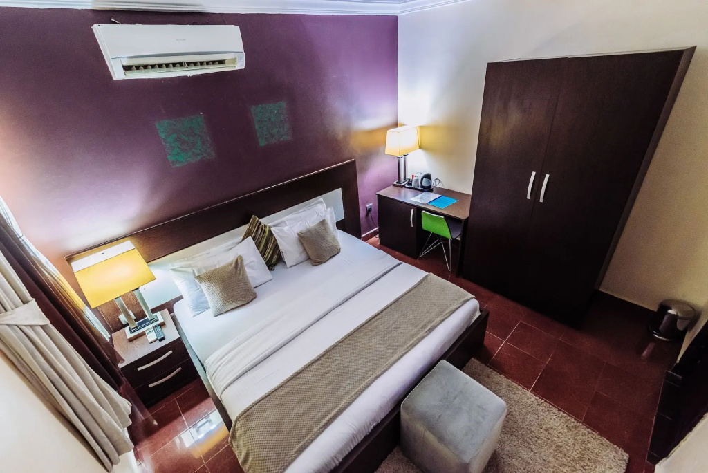 Tranquil Mews Hotel