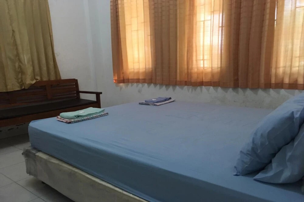 Oyo 1601 Anugrah Hotel