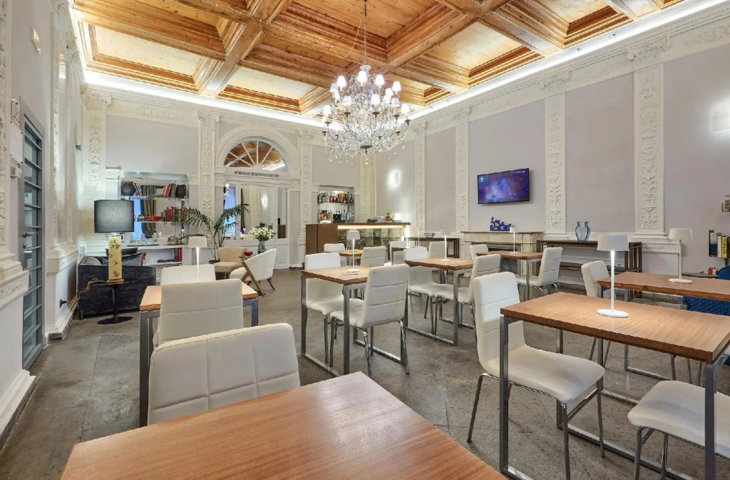 L'obelisque maison de luxe