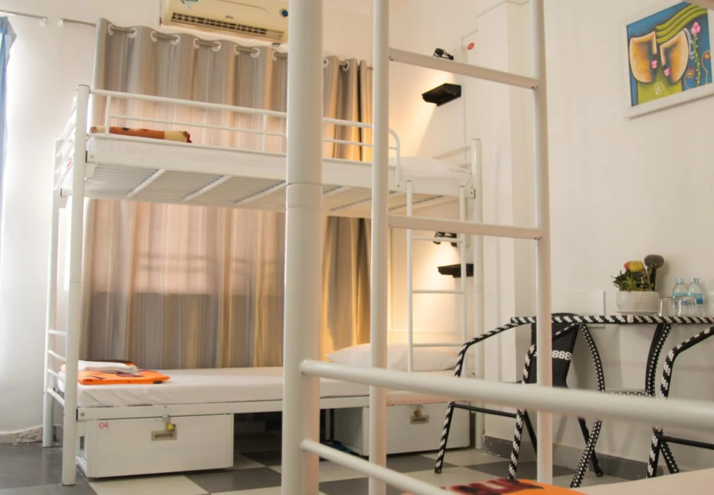 iFriends Hostel
