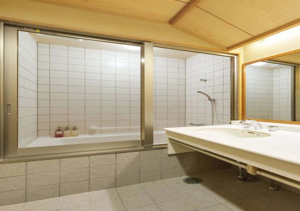 Wakakusa no Yado Maruei Ryokan
