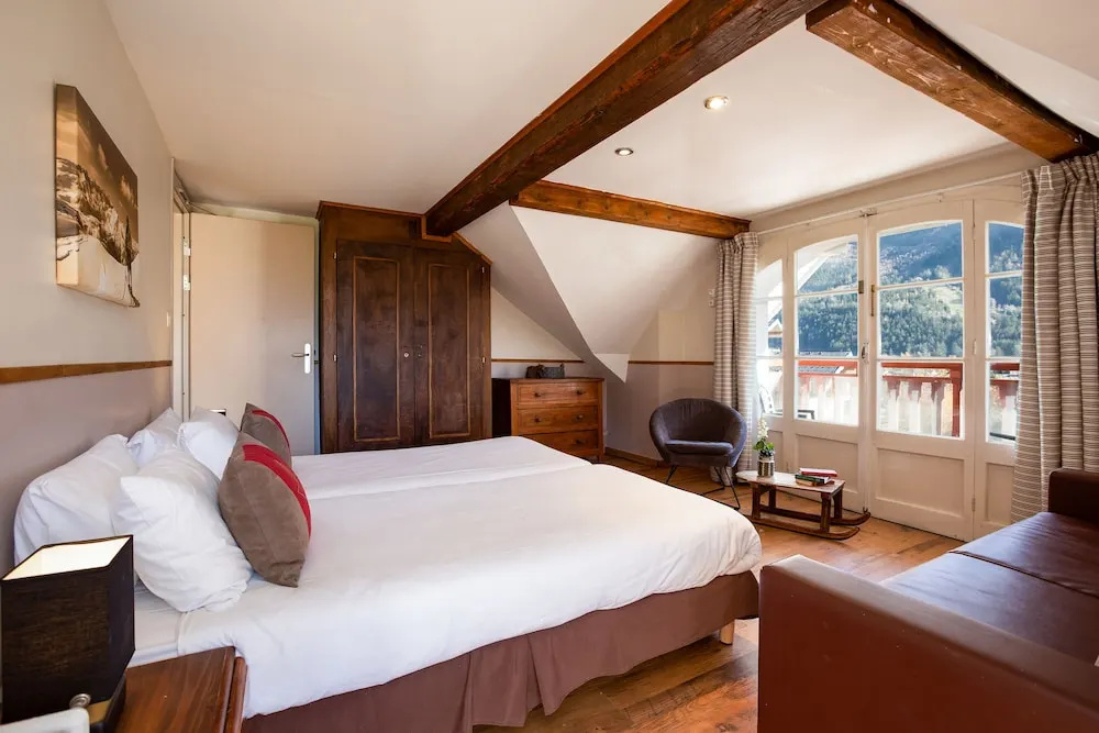 Chalet Hôtel La Sapinière