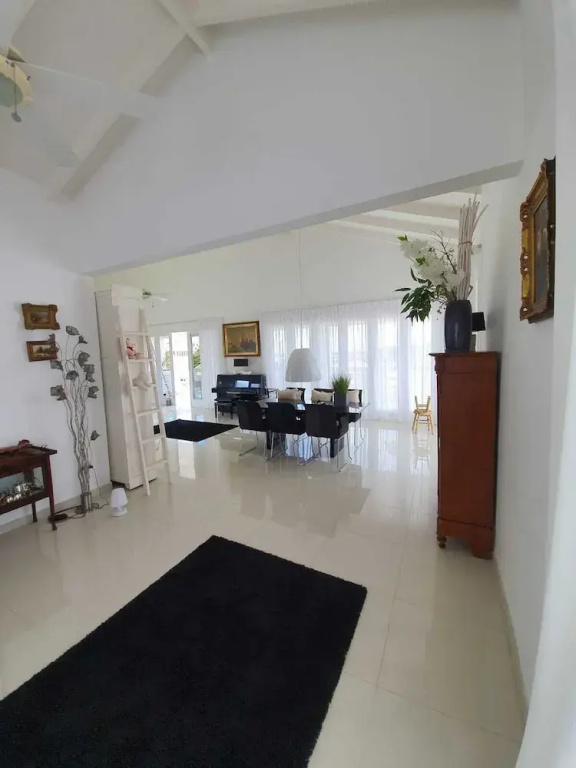 B&B Curacao nv