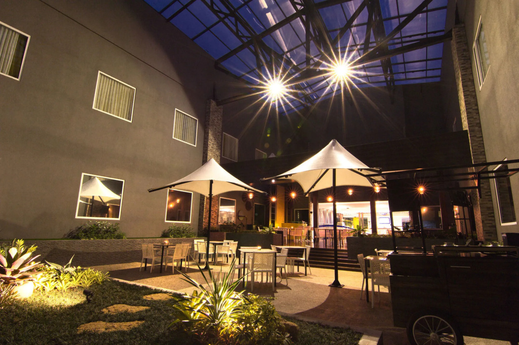 Bonnet Hotel Surabaya