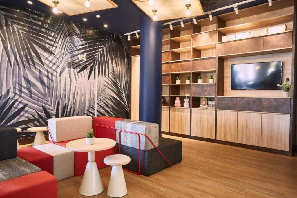Ibis Elche